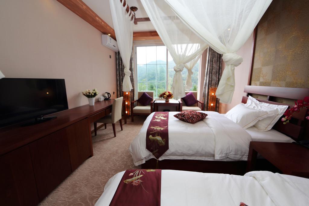 Panshan Tingquan Tuwo Holiday Resort Lạc Sơn Phòng bức ảnh
