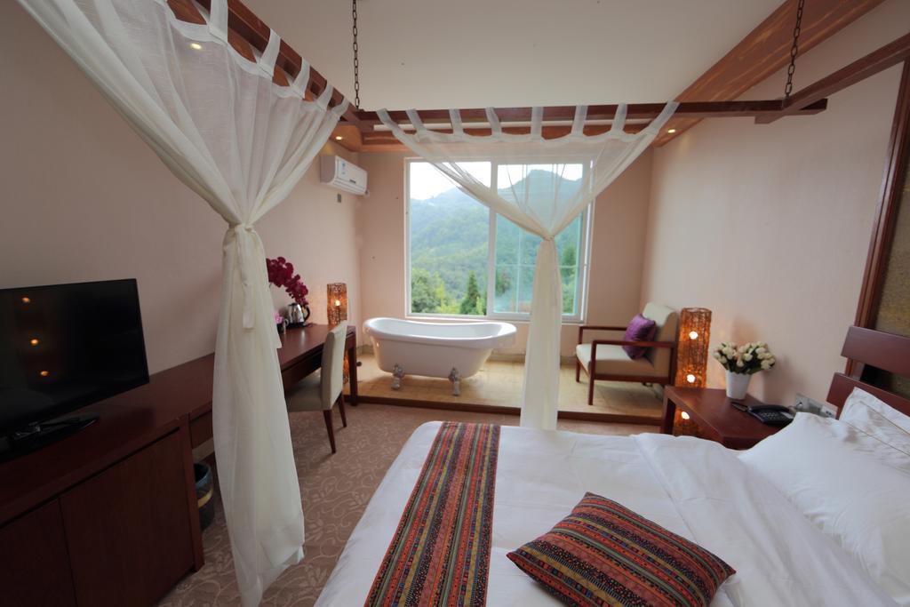Panshan Tingquan Tuwo Holiday Resort Lạc Sơn Phòng bức ảnh